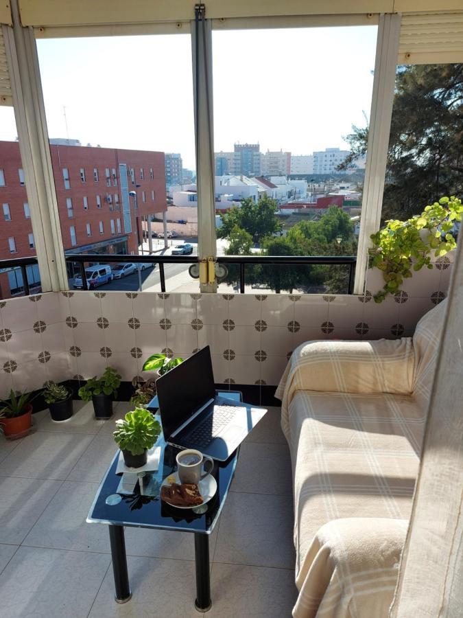 Habitacion Privada A 15 Min De La Playa/Piso Hotell Huelva Exteriör bild