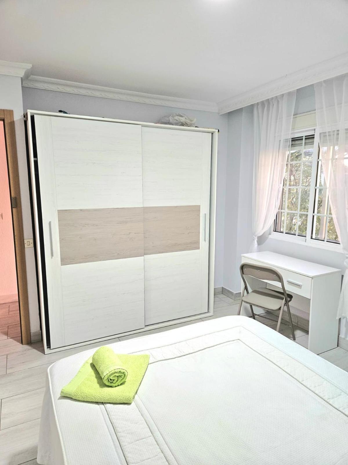 Habitacion Privada A 15 Min De La Playa/Piso Hotell Huelva Exteriör bild